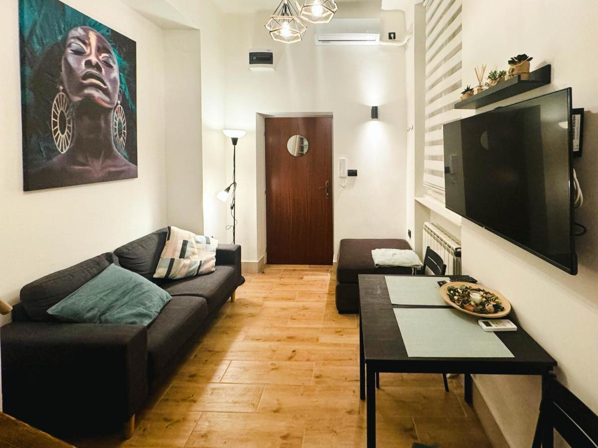 Comfy Studio In City Center Белград Екстер'єр фото